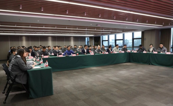 骏马踏寒冬，光耀新征途丨光达科技2025年度总结表彰暨2026工作动员大会圆满举行